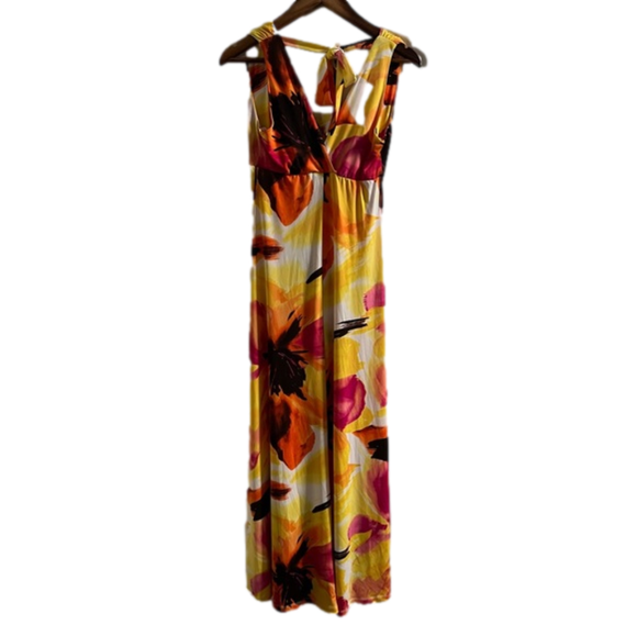 Candie’s Multicolor Sleeveless Long Maxi Dress with Tie Back. Size Medium - Picture 2 of 3